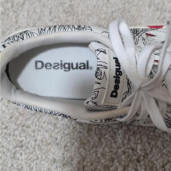 Desigual Women's Shoes Cosmic Caras Black and Red Graphic Sneakers SIZE 6 - Picture 7 of 11